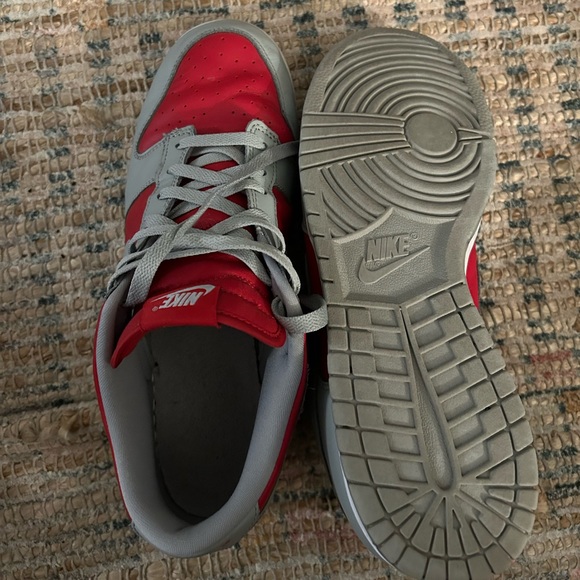 Nike Dunks - Picture 2 of 2